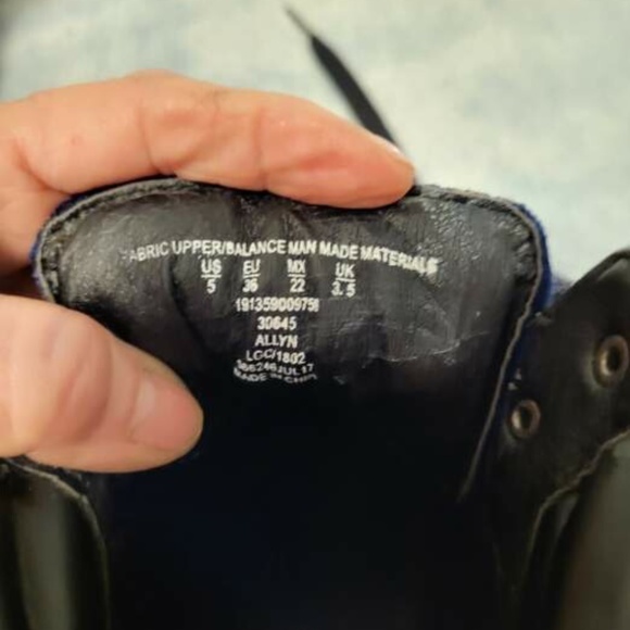 EUC- Joe boxer blue suede boots - Picture 3 of 3